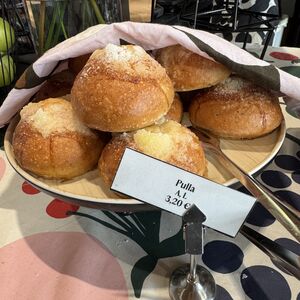 Traditional Cardamon Rolls